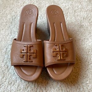 Tory Burch wedges size 9.5
